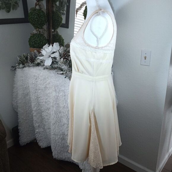 ARK & CO. ANTIQUE CREAM DRESS SZ.M EUC - Picture 5 of 9